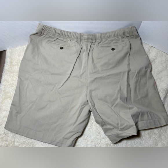 Architect Men's Beige Flat Front Shorts - Picture 7 of 7